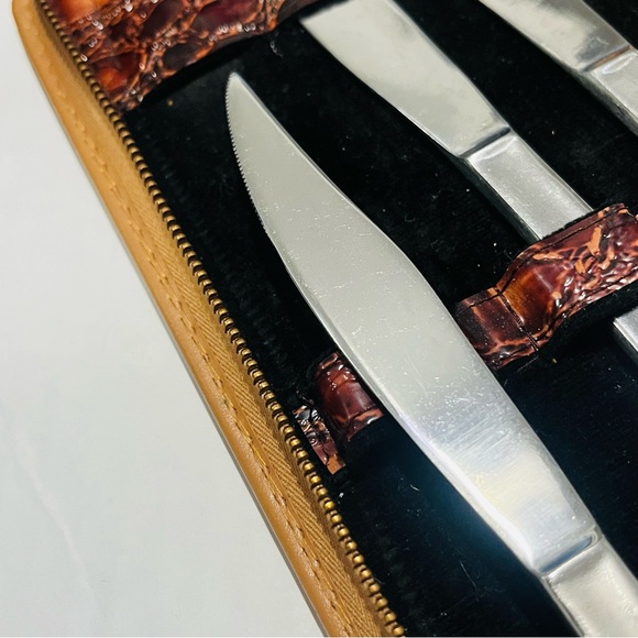 Vintage Stainless Steel Japan 6 Piece Knife Set In Zippered Leather Case. - Picture 4 of 7